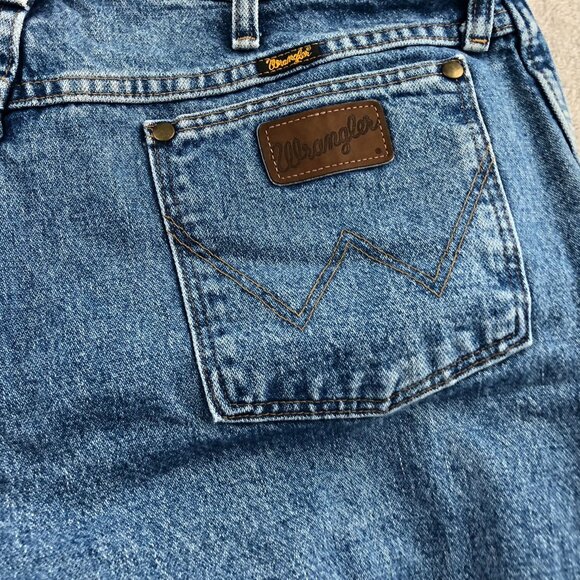 2 Wrangler Mens Jeans Size 38x30 Lot Of Two 47MWZ Blue Denim Straight Leg Casual - Picture 14 of 16